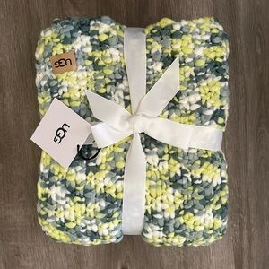Ugg blanket